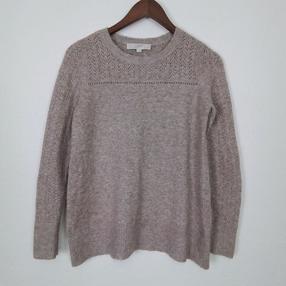 LOFT Sweater Small Tan Soft Lightweight Knit Crew Neck Chevron Eyelet Ribbed Hem